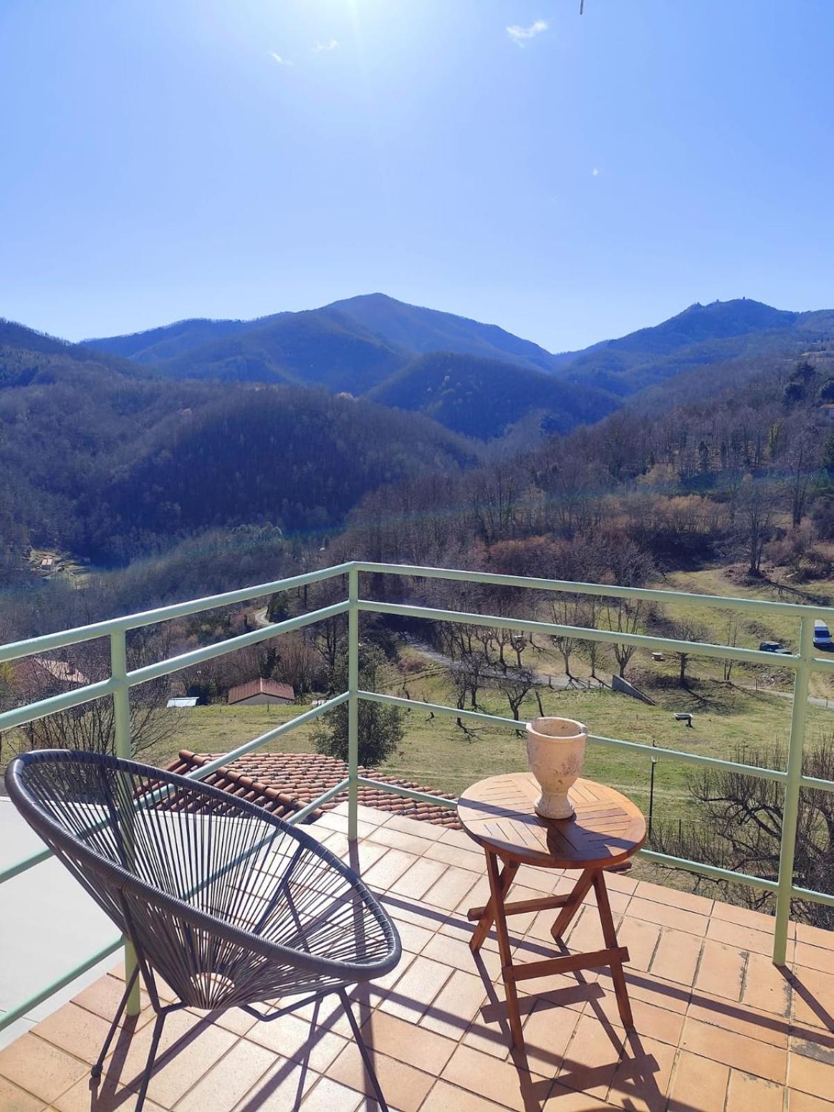 Casa Louisa Bed & Breakfast Serralongue ภายนอก รูปภาพ